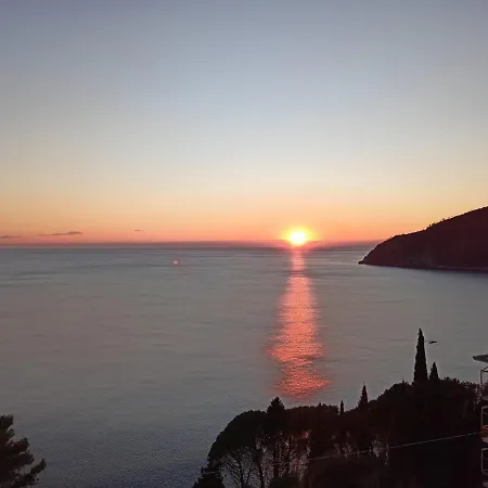 A & M House Апартаменты