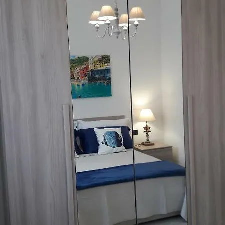 A & M House * Монелья