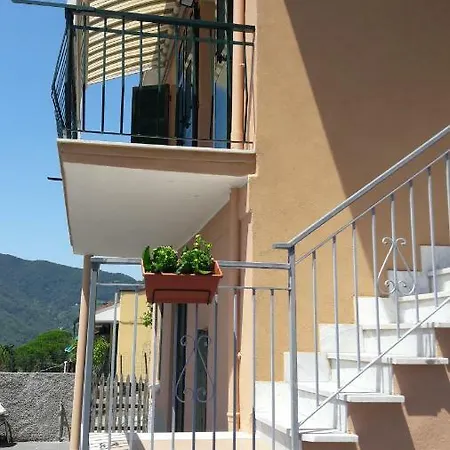 A & M House Apartment Moneglia